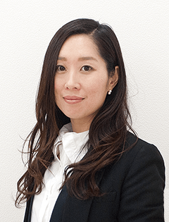 校長 山下 麻由香